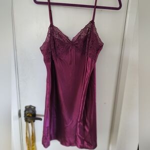 Morgan Taylor Intimates XL Magenta Chemise Nightie Slip Lace Trim